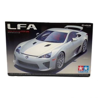 プラモデル 車 1/24 レクサス LFA