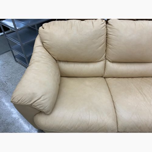 NATUZZI 3人掛けソファー