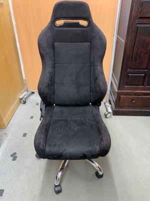 RENNSPORT（レンシュポルト） オフィスチェア ブラック×レッド