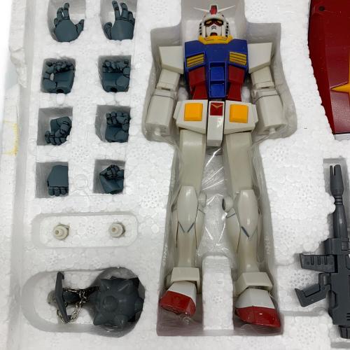 BANDAI (バンダイ) 機動戦士ガンダム ※箱イタミ有 超合金 可動戦士ガンダム GD-16