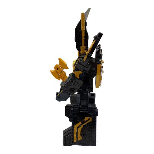 王様戦隊キングオージャー (オウサマセンタイ) 戦隊ヒーロー 現状販売 DXキングコーカサスカブト