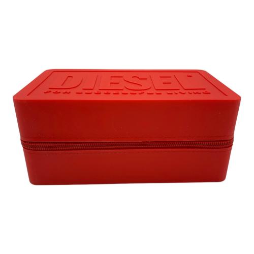 DIESEL (ディーゼル) ソフトケース レッド