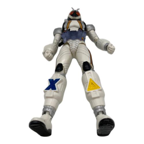 フィギュア 仮面ライダーフォーゼ ベースステイツ S.H.Figuarts