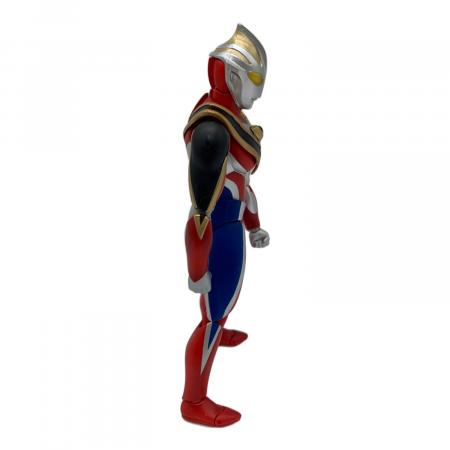ウルトラマン ガイア スプリームバージョン ULTRA-ACT バンダイ ULTRA-ACT ウルトラマンガイア（スプリーム・ヴァージョン