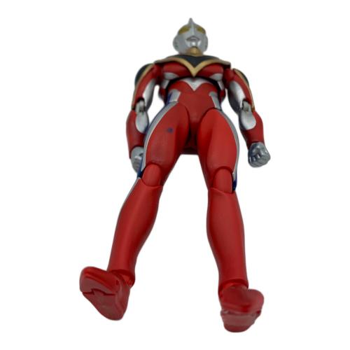 男の子おもちゃ ウルトラマンガイア スプリーム・ヴァージョン ULTRA-ACT