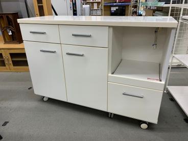 ホワイト キッチンカウンター 引き出し式 キッチンカウンター4枚扉1段引き出しホワイト×シルバー【トレファク堺