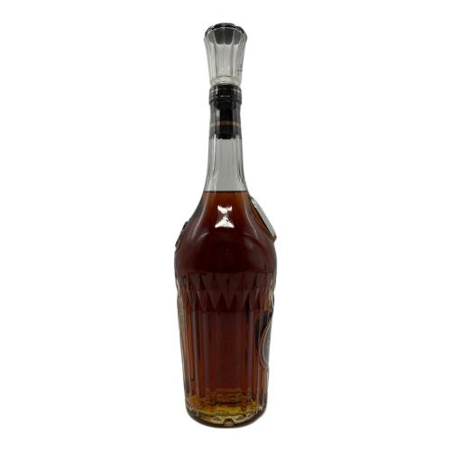 カミュ XO コニャック 700ml