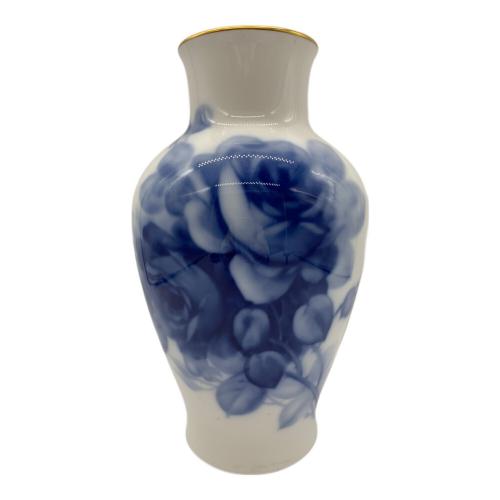 大倉陶園 (オオクラトウエン) 花瓶