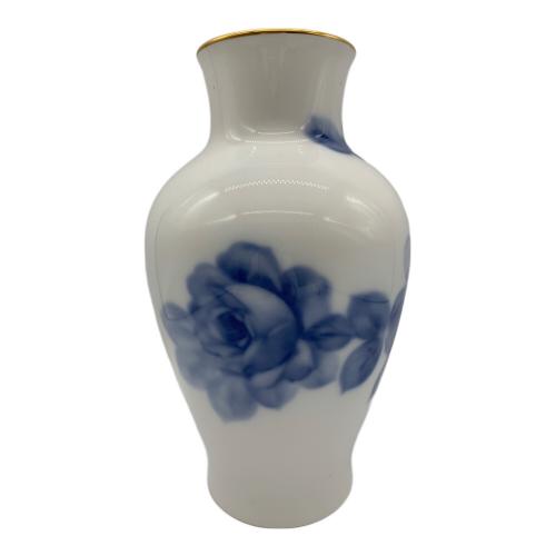 大倉陶園 (オオクラトウエン) 花瓶