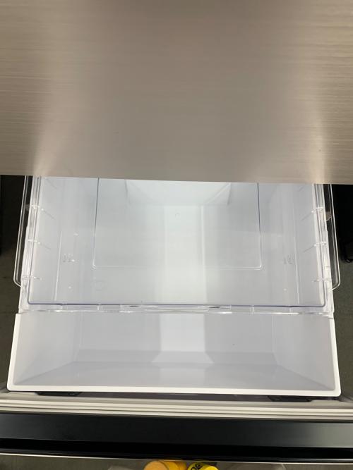 HITACHI (ヒタチ) 3ドア冷蔵庫 ヘコミ有 R-V32SVL 2022年製 315L クリーニング済