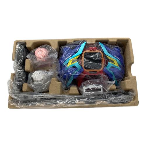 仮面ライダーリバイス (カメンライダーリバイス) 仮面ライダー DXベイルドライバー&デストリームドライバーユニット