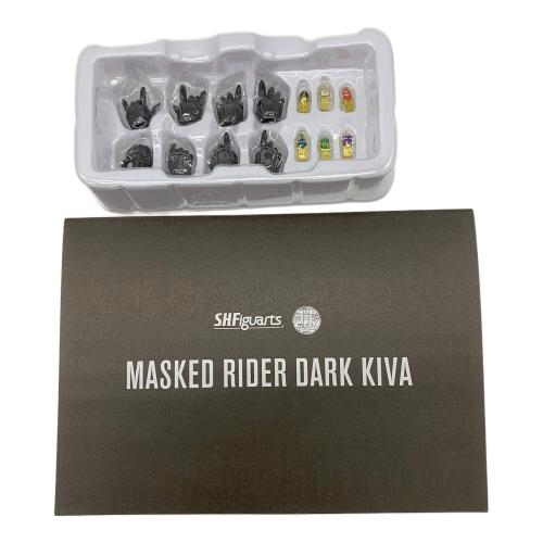 BANDAI (バンダイ) フィギュア 仮面ライダーダークキバ S.H.Figuarts(真骨彫製法)