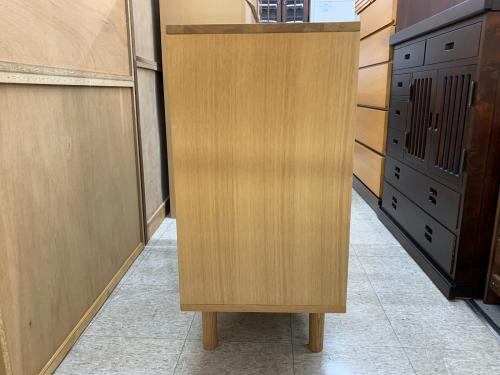 無印良品 (ムジルシリョウヒン)  ASH GLASS DOOR CABINET