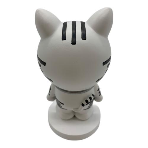 ドラえもん (ドラエモン) フィギュア トラのもん虎ノ門ヒルズキャラクターレジンフィギュア