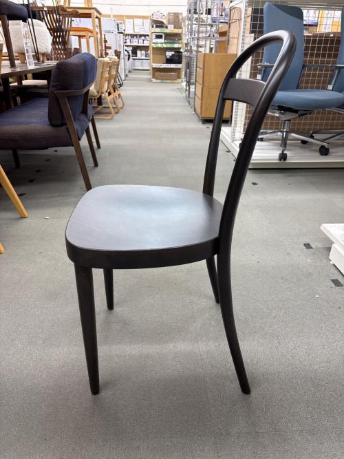 無印良品 (ムジルシリョウヒン) ダイニングチェアー ブラウン 曲木 座面ヘコミ有 ブナ材