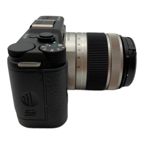 PENTAX ミラーレス一眼カメラ 一部パーツ劣化有 ダブルズームキット Q10 1240万画素 専用電池 SDHCカード対応 標準：ISO100～6400 電子：1/8000～2秒 レンズシャッター：1/2000～30秒 4471375