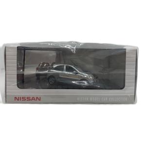 ミニカー 1/43 日産 マーチ シルバー 02137