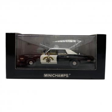 1/43 ファーストレスポンス　FR-FDS-104 フォード トーラス インターセプター O.P.P. オンタリオ州警察 駿河屋 - 買取1⁄43 フォード トーラス インターセプター フィラ