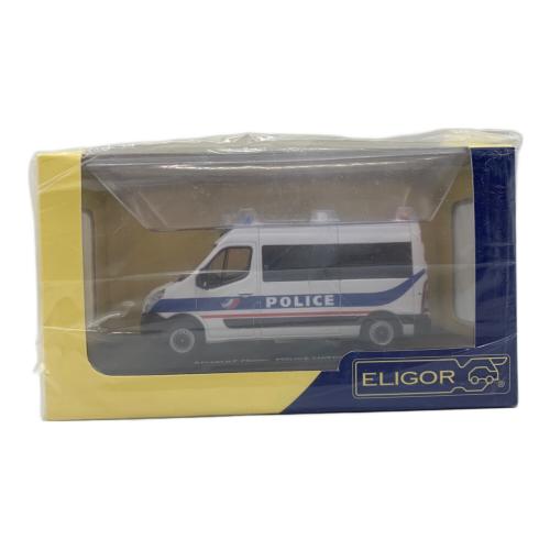 ミニカー 1/43 ルノー マスター 2010 警察車両