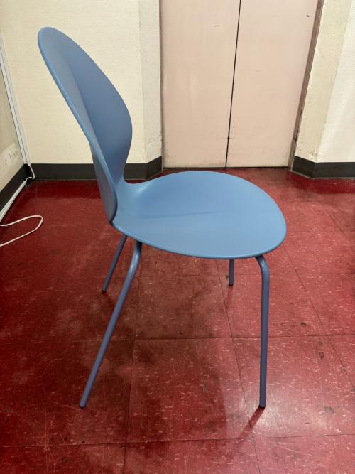 CALLIGARIS (カリガリス) スタッキングチェアー ブルー BASIL