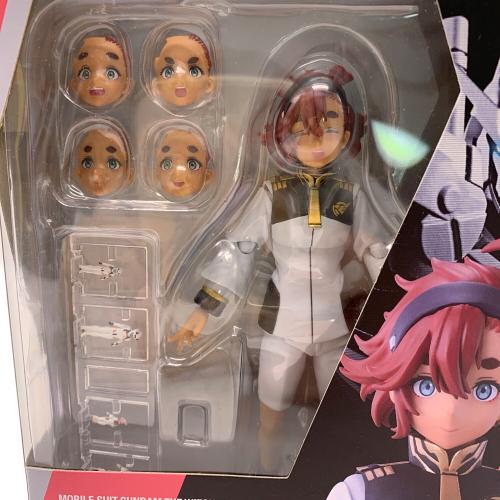 BANDAI (バンダイ) スレッタ・マーキュリー フィギュア S.H.Figuarts