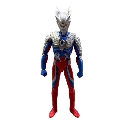 フィギュア ウルトラマンゼロ ウルトラアクト