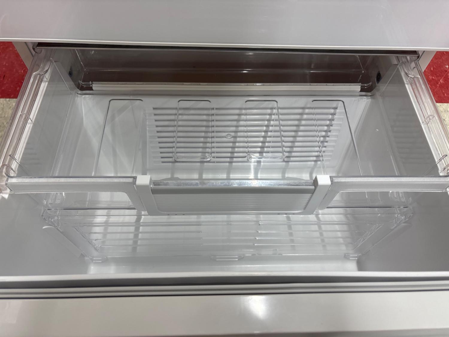 トレファクマーケット久喜店】MITSUBISHI 2ドア冷蔵庫 146L 2022年製