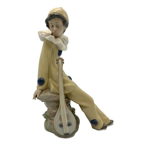 NAO (ナオ) フィギュリン 流浪の吟遊詩人