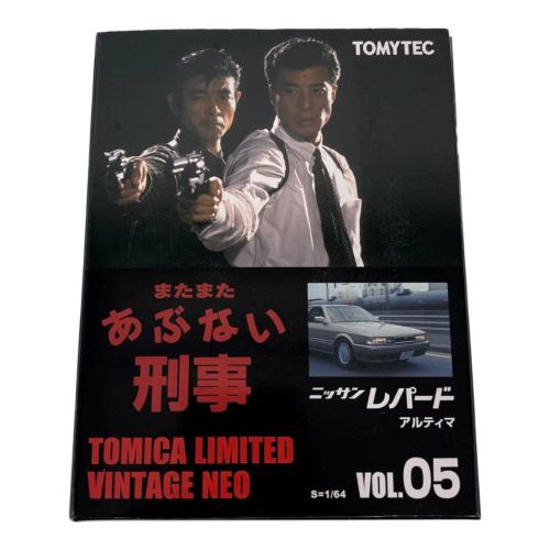 TOMYTEC (トミーテック) トミカリミテッドヴィンテージネオ あぶない刑事05 日産レパード（金） トミカ