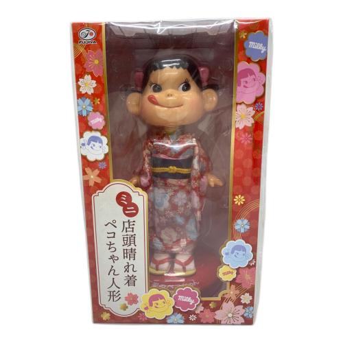 ミニ店頭晴れ着ペコちゃん人形 フィギュア