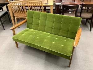 カリモク60 (カリモクロクマル) 2人掛けソファー Kチェア2シーター