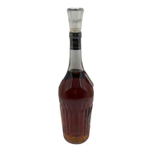 カミュ XO コニャック 700ml