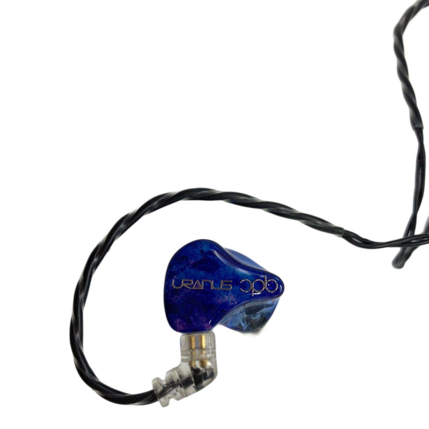 qdc (キューディーシー) イヤホン URANUS｜トレファクONLINE