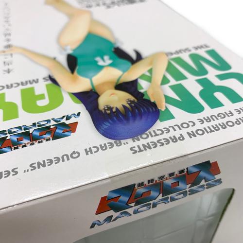 BEACH QUEENS 超時空要塞マクロス リン・ミンメイ フィギュア