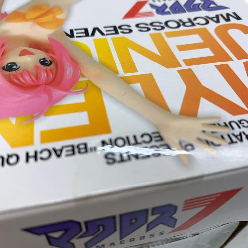 BEACH QUEENS マクロス７ ミレーヌ・ジーナス フィギュア