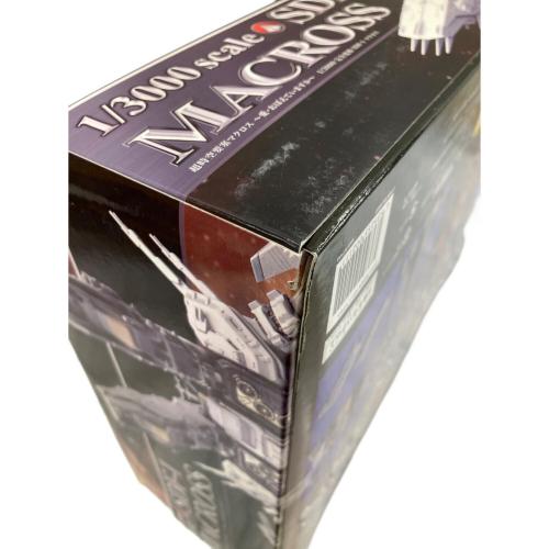 やまと (ヤマト) 超時空要塞マクロス-愛・おぼえていますか- 1/3000 完全変形 SDF-1 マクロス フィギュア