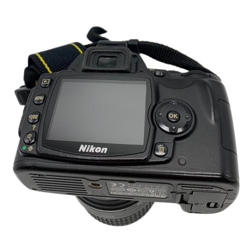 Nikon (ニコン) デジタル一眼レフカメラ D40