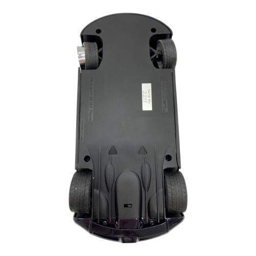 AUTOart (オートアート) MILLENNIUM BUGATTI EB 16.4 VEYRON SHOWCAR モデルカー 70903 ネイビー 1/18スケール @ ROYAL DARK BLUE/BRILLIANT BLU