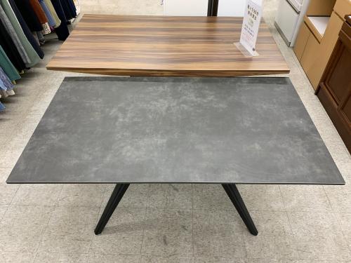 ティ・アイ・アイ ダイニングテーブル URBAN