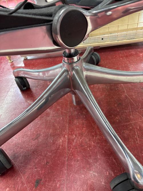 Ergohuman (エルゴヒューマン) ワークチェアー ブラック