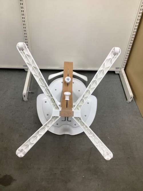 STOKKE (ストッケ) ベビーチェア ホワイト×ナチュラル ノミ ハイチェア