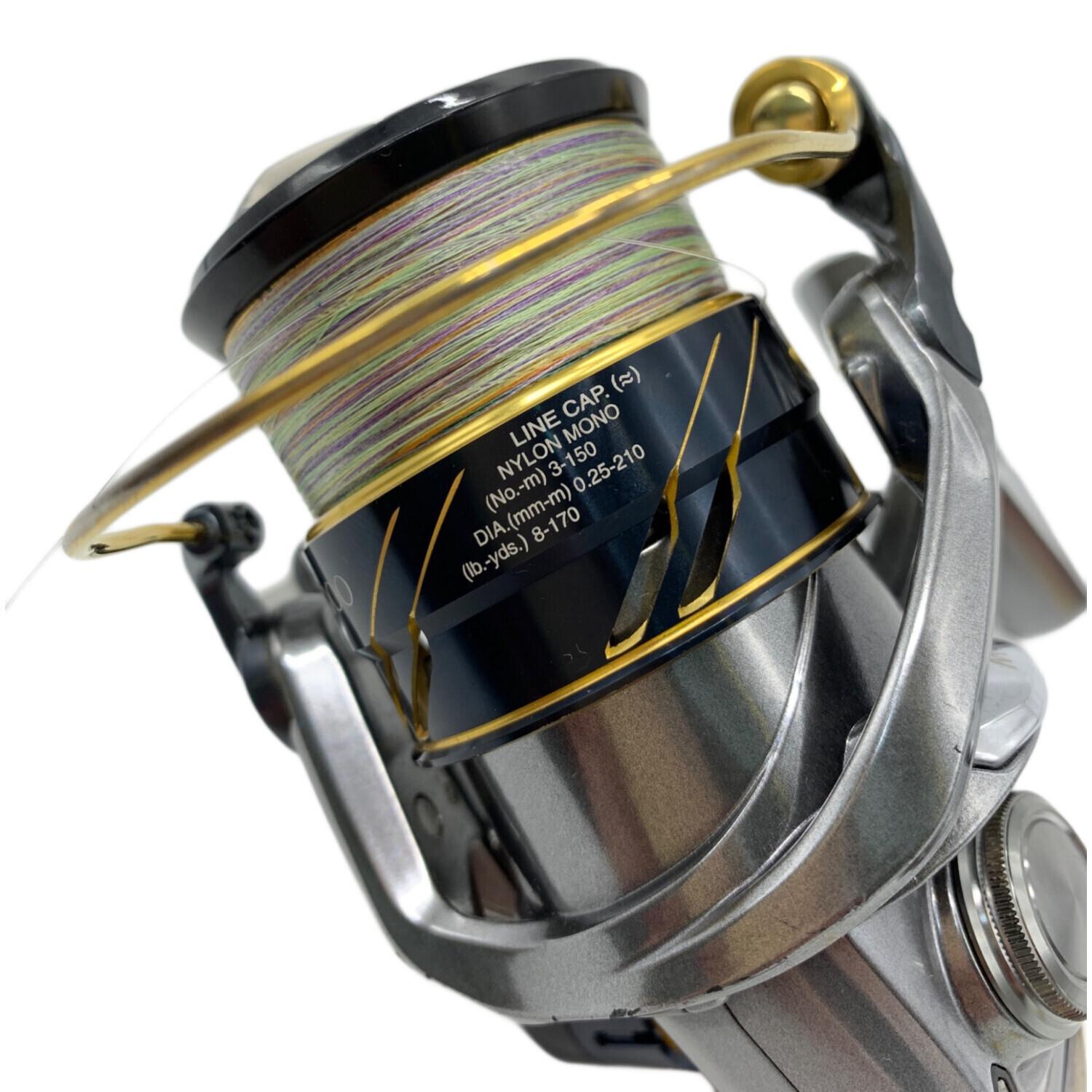 Vanquish C3000 バンキッシュ　スピニングリール 黒　スタンド Vanquish C3000 バンキッシュ スピニングリール 黒 スタンド 【公式通販】