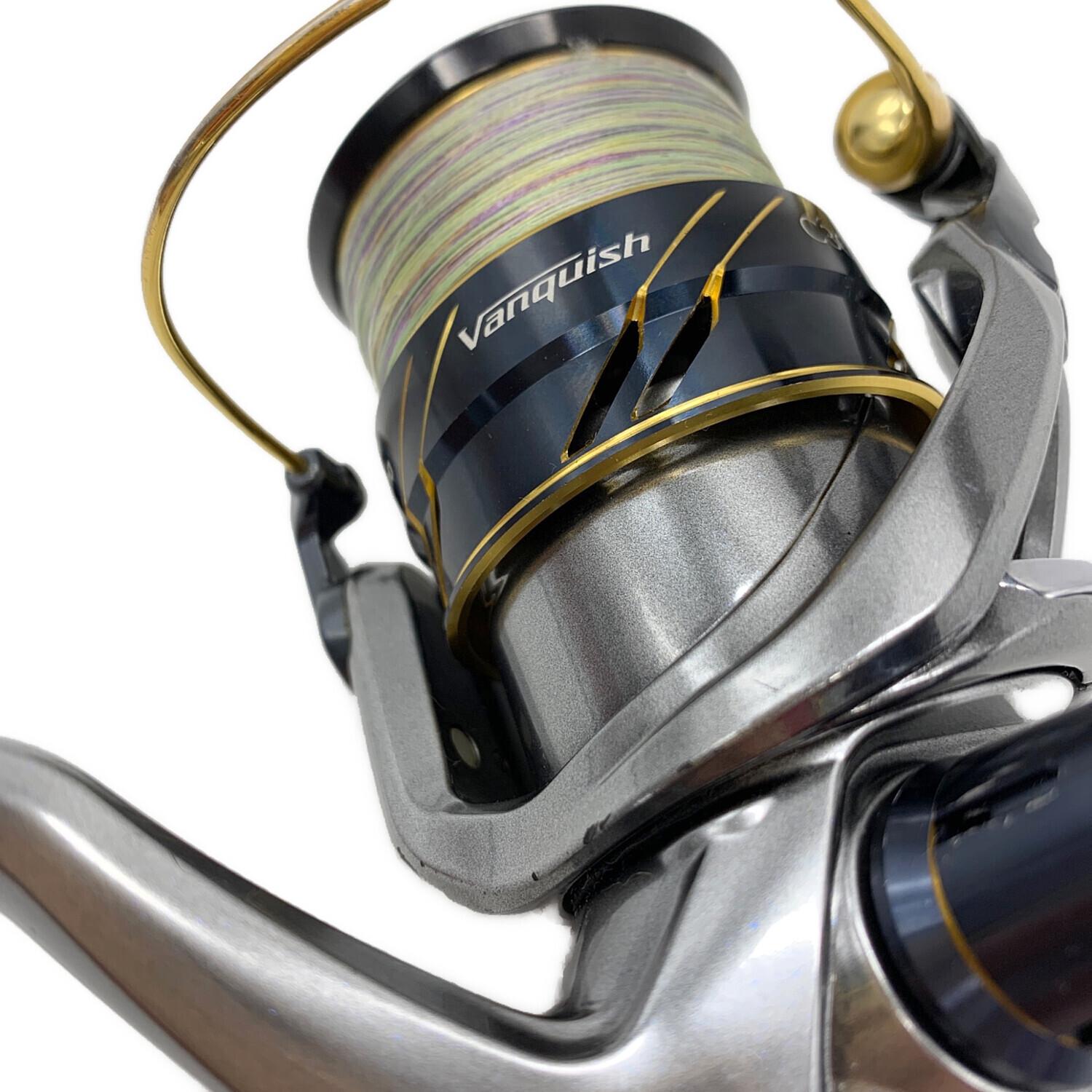 Vanquish C3000HG スピニングリール VANQUISH (ヴァンキッシュ) スピニングリール リール C3000HG-A 持ち手