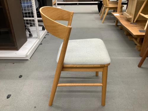 UNICO (ウニコ) ダイニングチェアー SOLK