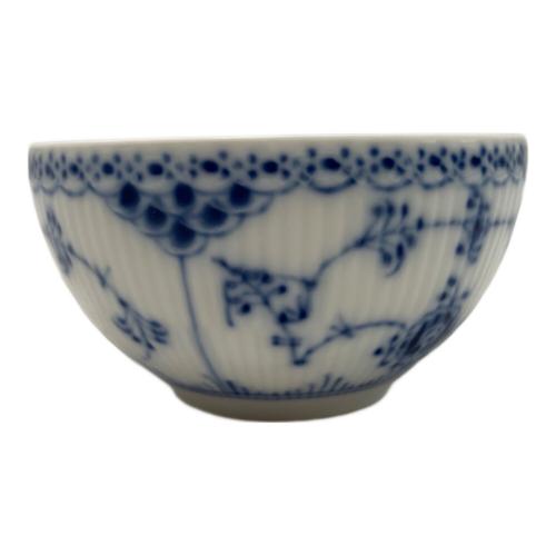 ROYAL COPENHAGEN (ロイヤル・コペンハーゲン) カップ&ソーサー ブルーフルーテッド・ハーフレース