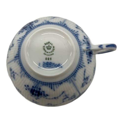 ROYAL COPENHAGEN (ロイヤル・コペンハーゲン) カップ&ソーサー ブルーフルーテッド・ハーフレース