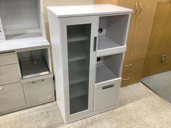 キッチンキャビネット