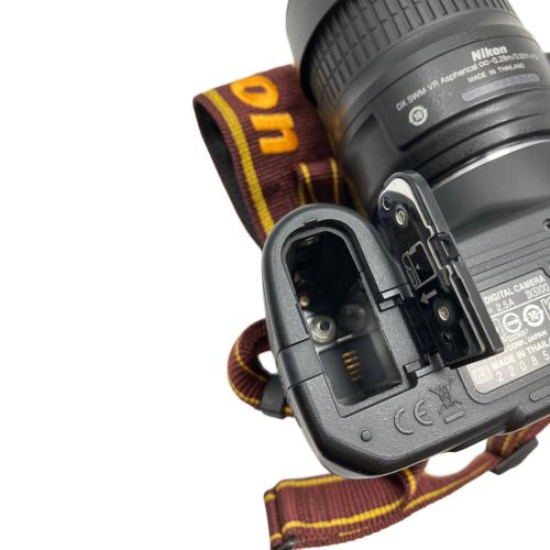 Nikon (ニコン) デジタル一眼レフカメラ D3100