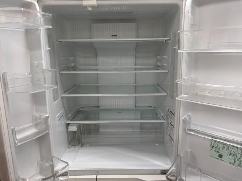 Panasonic (パナソニック) 6ドア冷蔵庫 NR-FVF458-W 2022年製 451L