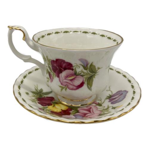 ROYAL ALBERT (ロイヤルアルバート) カップ&ソーサー フラワー・オブ・ザ・マンス